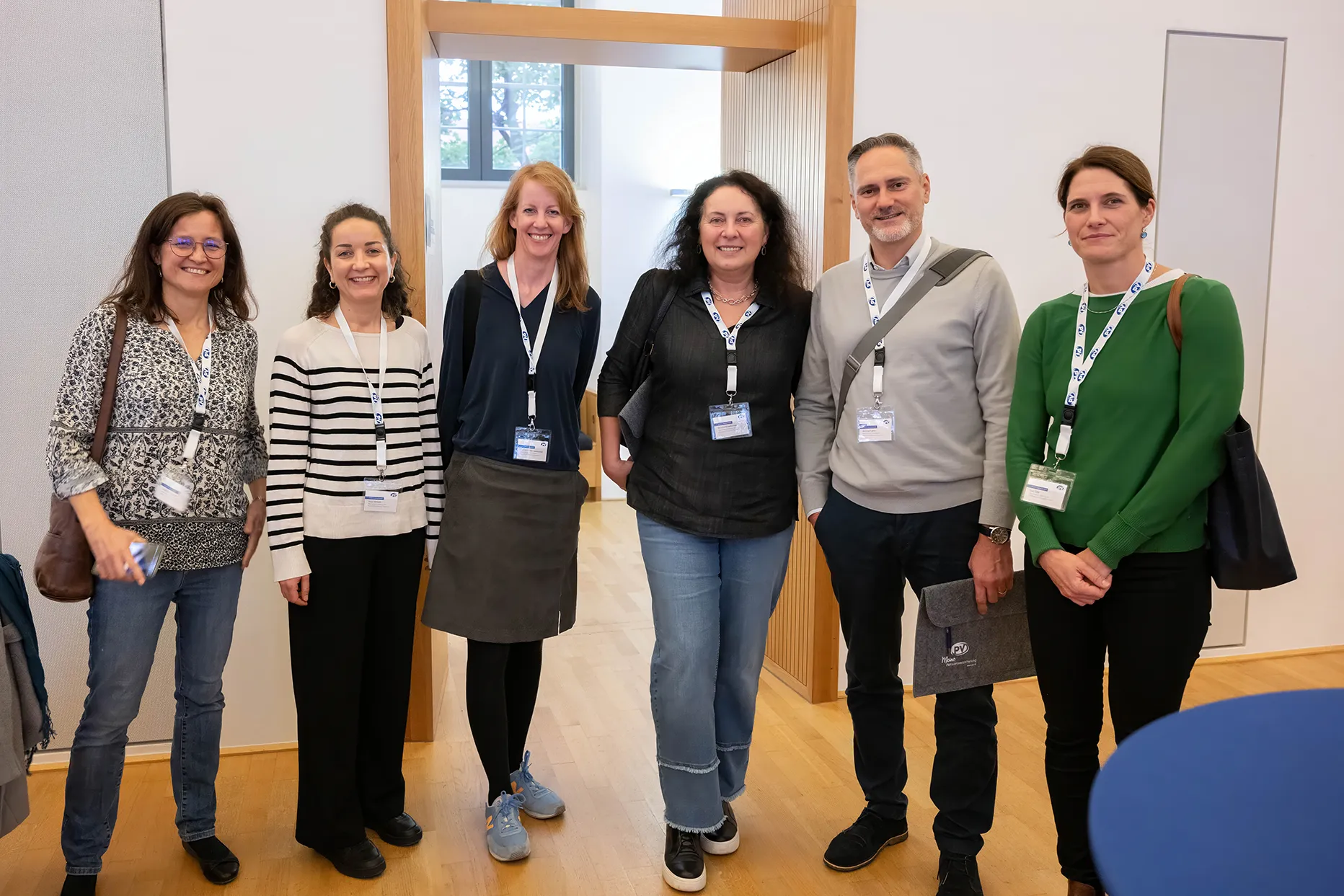 Gruppe von Teilnehmer*innen beim DACH-Symposium