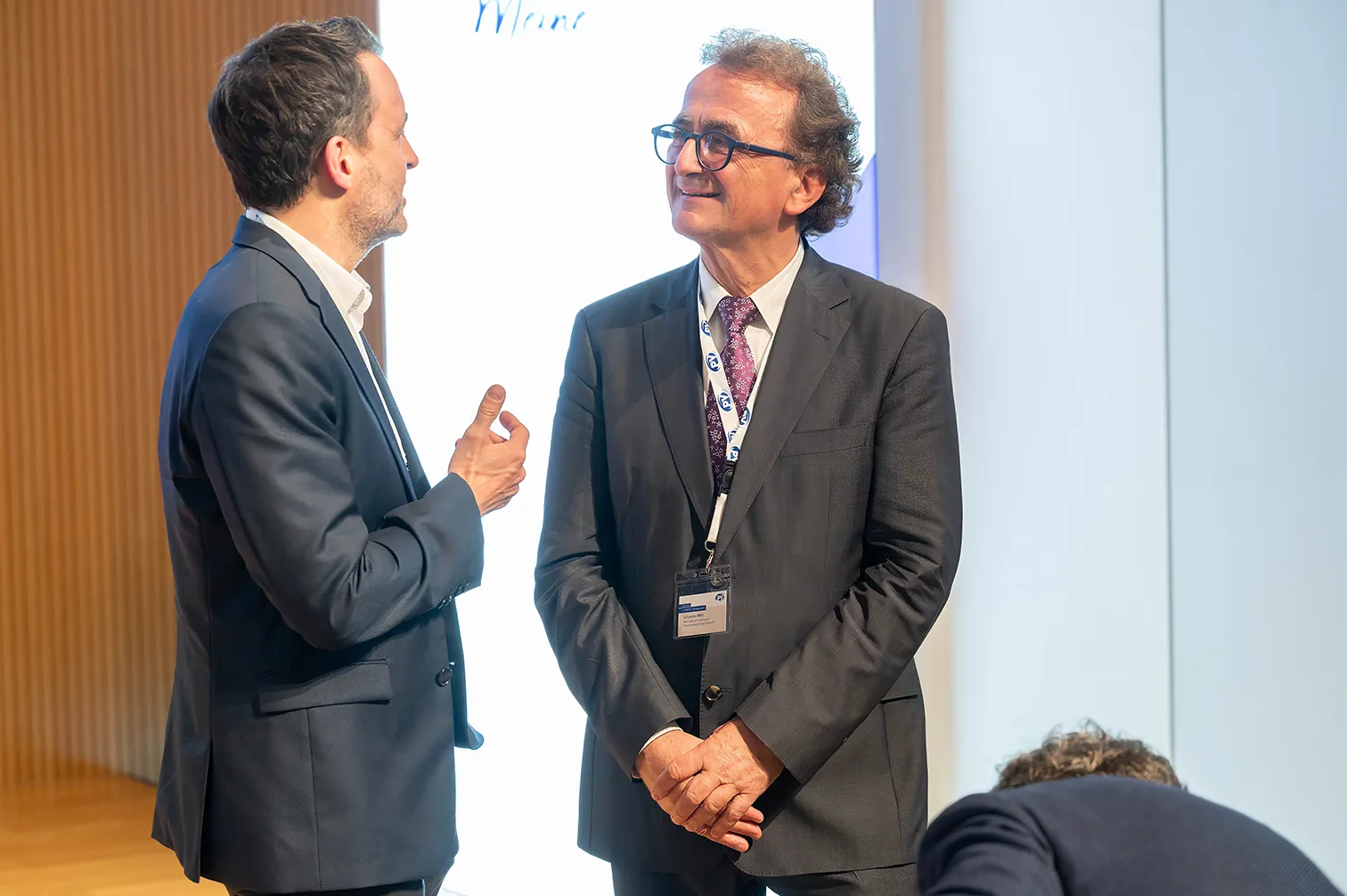 Dr. Johannes Mikl (emeritierter Ärztlicher Leiter Reha-Zentrum Felbring) im Gespräch