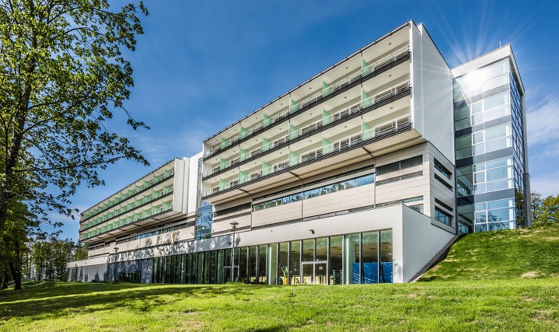 Außenansicht Reha-Zentrum Bad Tatzmannsdorf der Pensionsversicherung