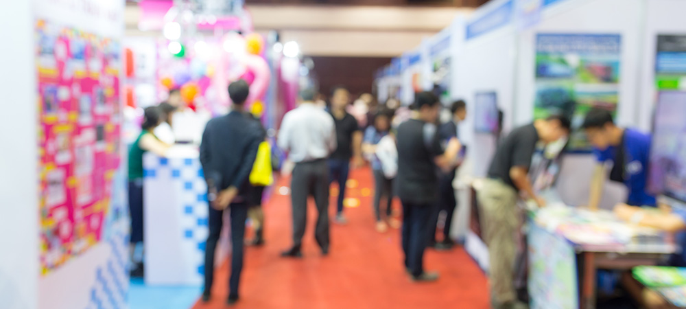 Messehalle, unscharf